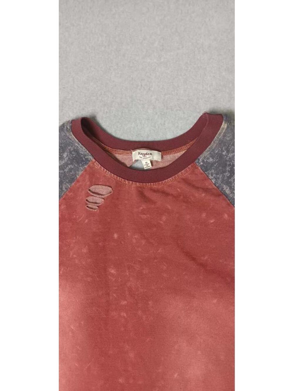 Hayden Los Angeles Oversized Tunic Top Womens Size Medium Distressed Red And... - Picture 9 of 12